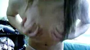 مشهد التقبيل مع كارول سكس سوري عائلي الرائعة من WTF Pass