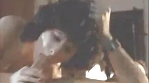 لاتينا المشهد مع قرنية اليشم العنبر من أمريكا سكس سوري غير محجوب المشاغب
