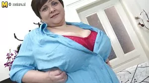 ليلي بيل