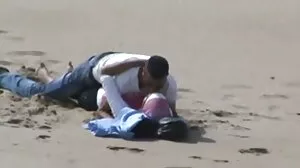 آريا بانكس