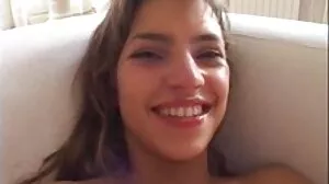 مراهقة بذيئة مع مثير أفالون أريس سكس سوري حقيقي من جيمس دين