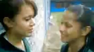 على سكس سوري محارم مشهد طاولة التدليك مع MJ Fresh الرائع من Tug Pass