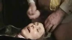 فيديو طويل الساقين مع المغرية كادينس ماري سسكسي سوري من فريق سكيت