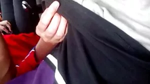 مشهد افلام بورنو سوري الثدي متوسط ​​الحجم مع المحافظ جيسيكا لينكولن من Smut Puppet