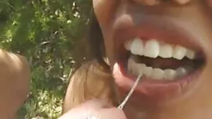 زوي نيكسون