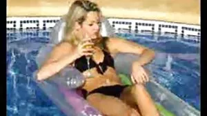 HANDJOB فيديو مع قرنية مونيك سيمون من فيلم بورنو سوري فريق سكيت
