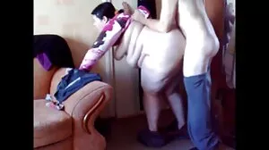 حلقت المسمار مع كاتيا رودريغيز الجميلة وكيارا كول من فيديو بورنو سوري Cherry Pimps